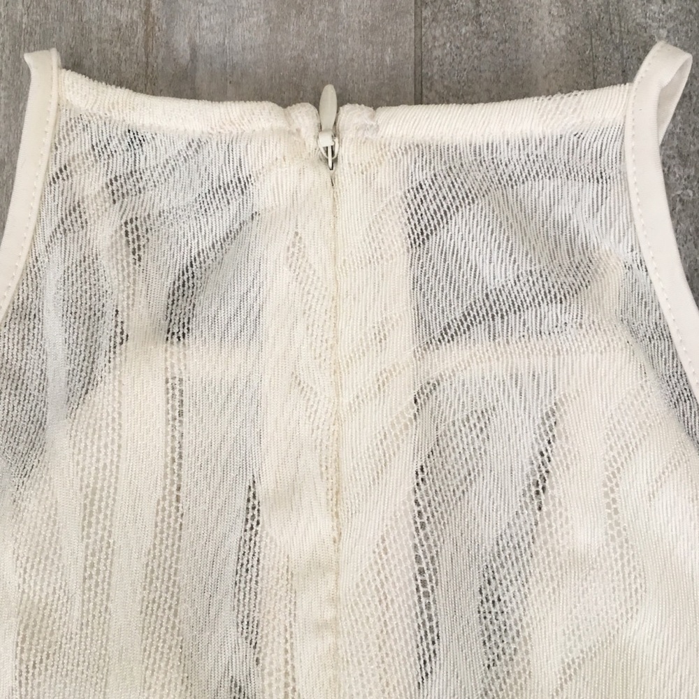Guess Zayv sleeveless high neck lace dress small - Picture 6 of 11